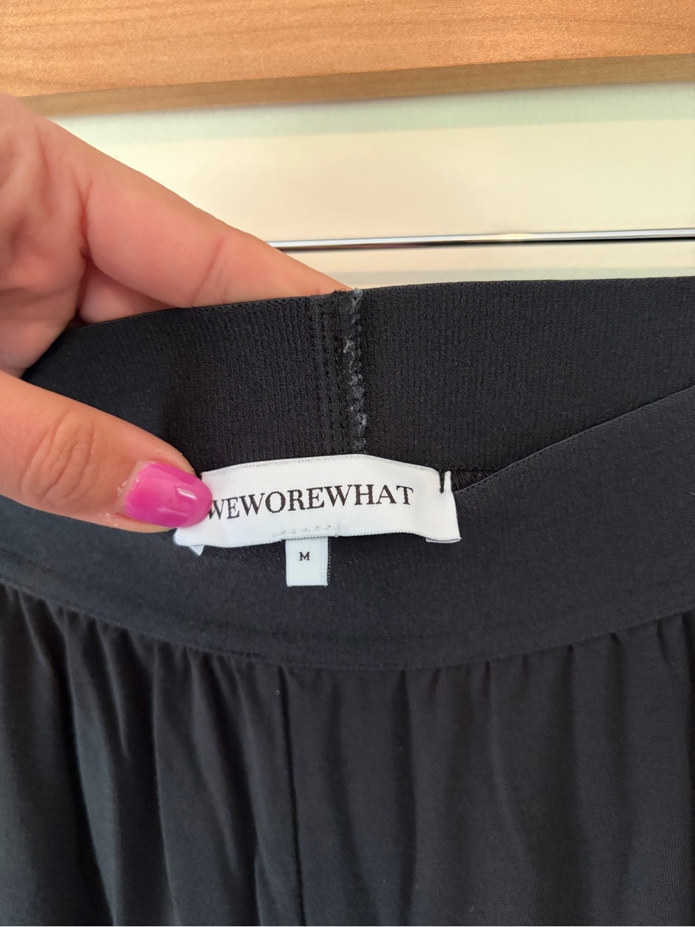 WeWoreWhat Black Pajama Set White Contrast Trim - Picture 11 of 11